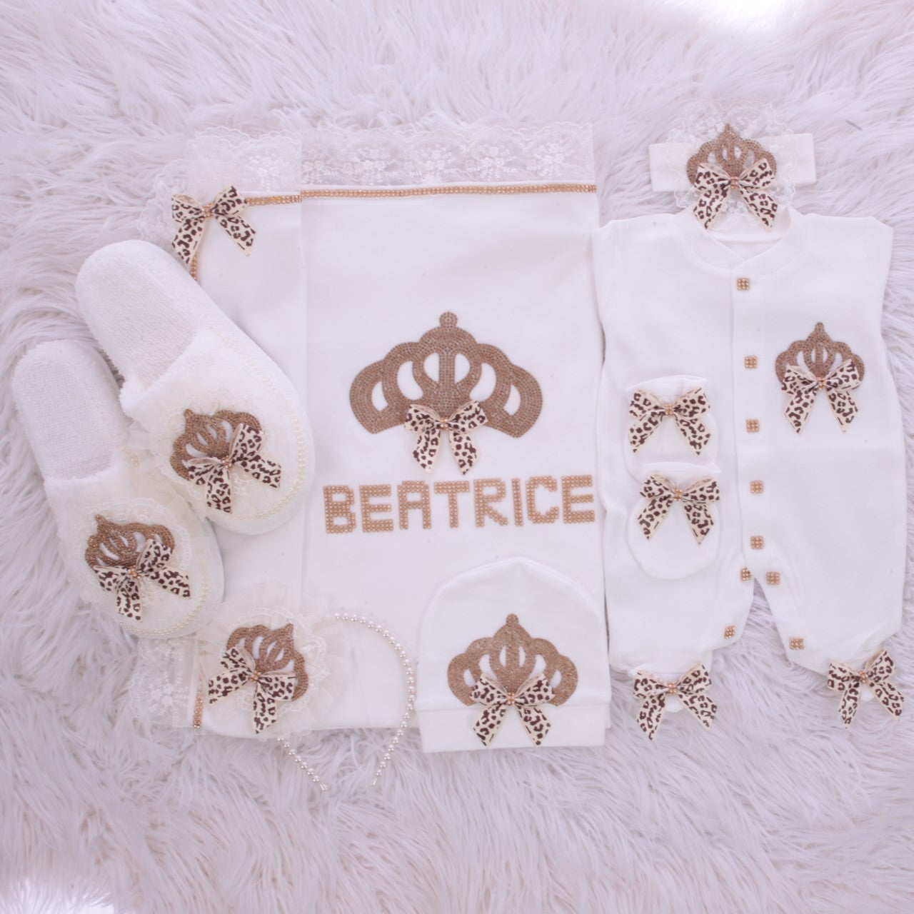 Set nascita bimba con pantofole mamma