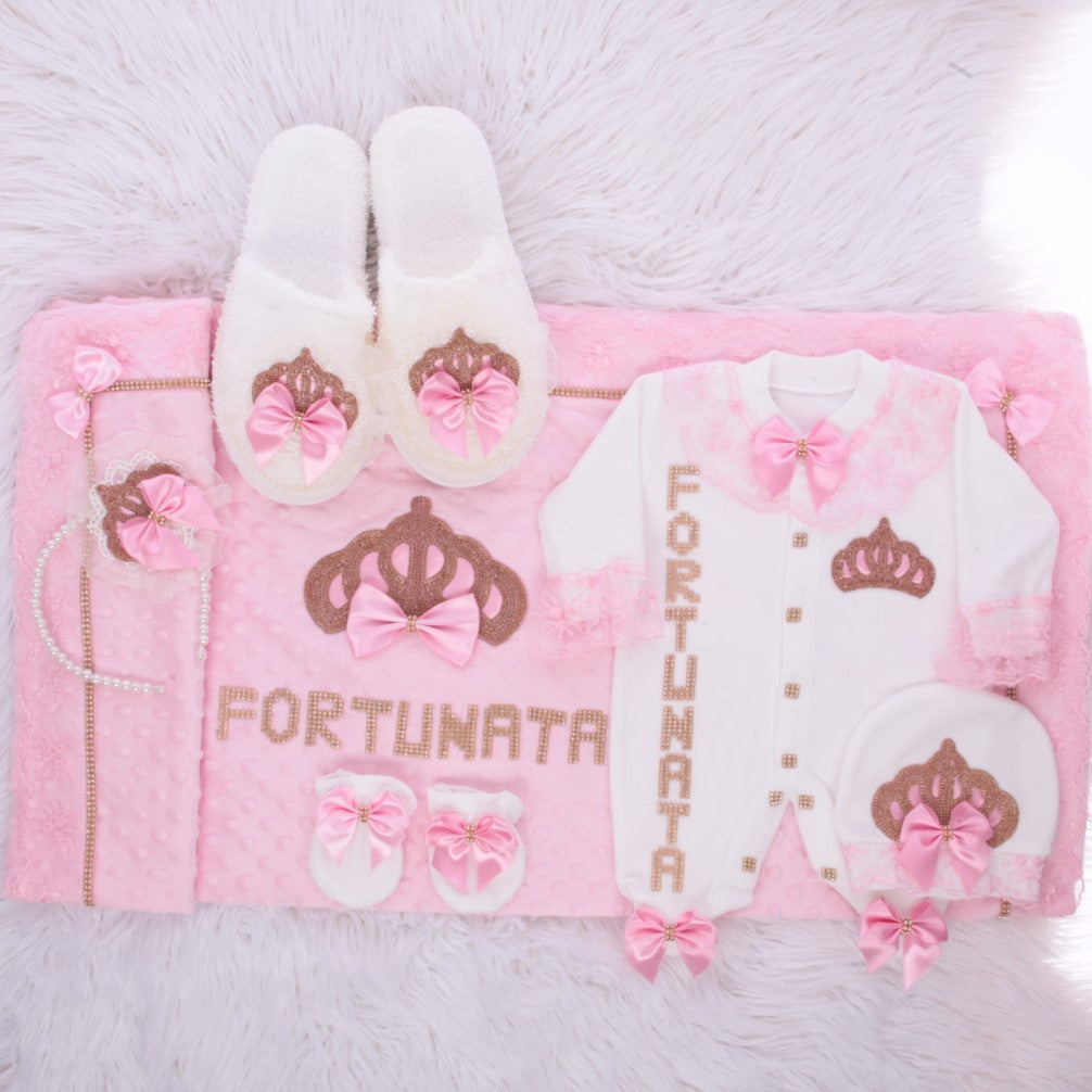 Set nascita bimba con pantofole mamma