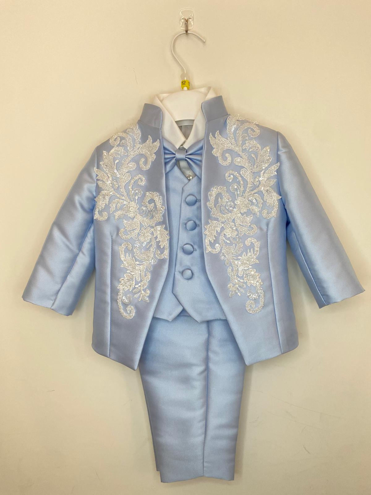 Abito da Cerimonia Bimbo 4 Pezzi Azzurro con Ricami in Pizzo e Perline 👦✨⭐