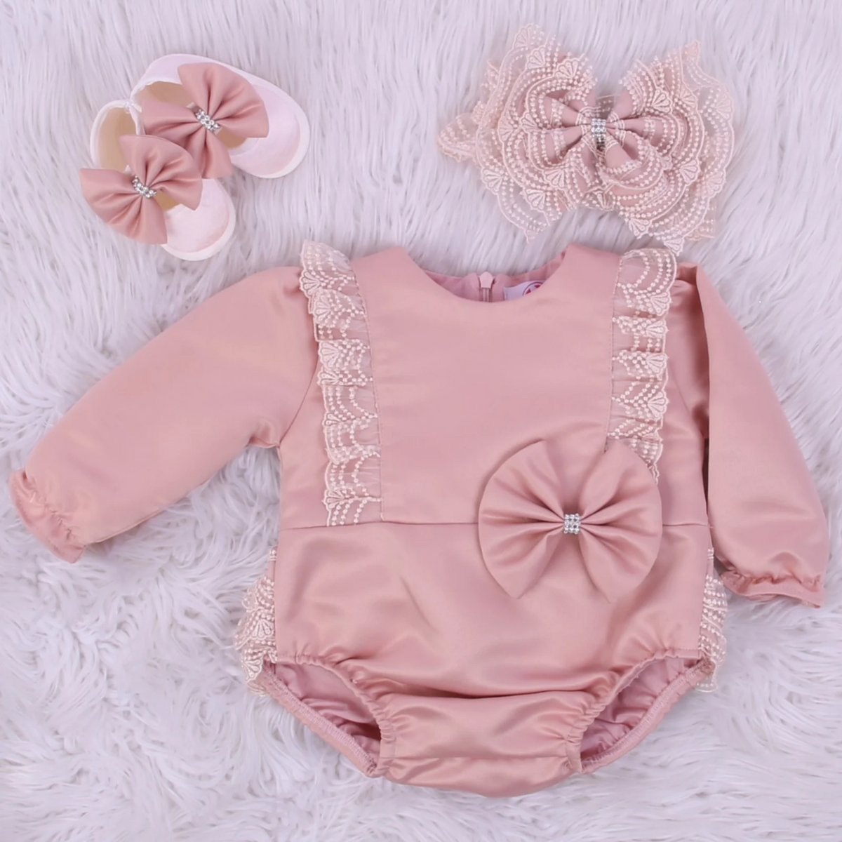 Pagliaccetto Elegante Bimba 3 Pezzi con Accessori 👧✨⭐