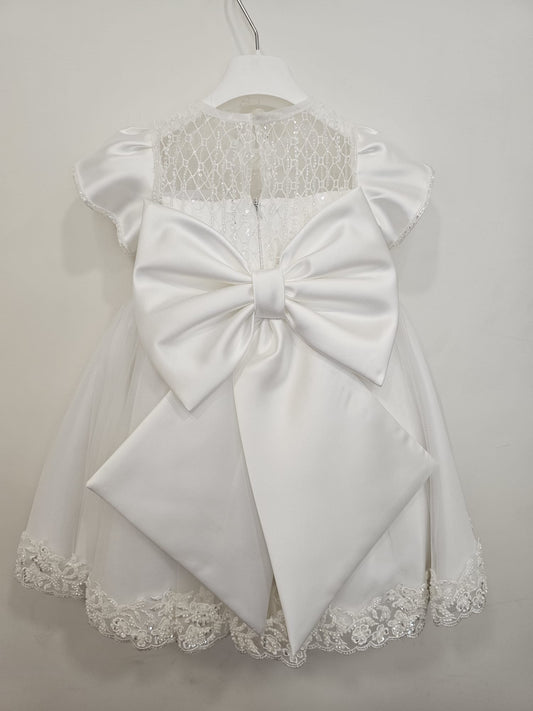 Abito Cerimonia Neonata con Ricami e Maxi Fiocco Posteriore ✨👶