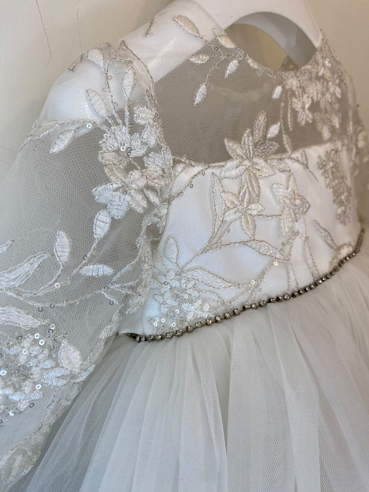 Abito da Cerimonia Bimba in Pizzo e Tulle Asimmetrico con Strass 👧✨⭐