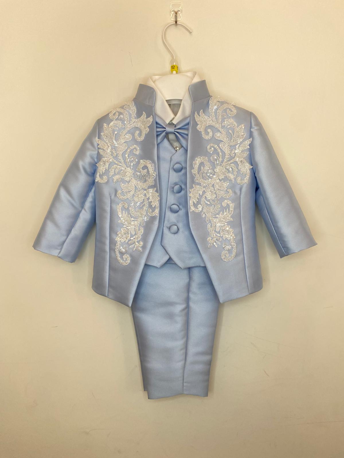 Abito da Cerimonia Bimbo 4 Pezzi Azzurro con Ricami in Pizzo e Perline 👦✨⭐